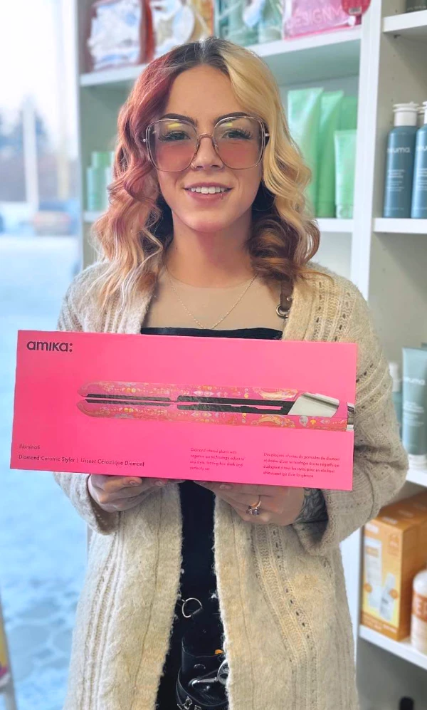 2024 Styling Tools Event-Daphne-Amika Flat Iron 2024 Styling Tools Event-Daphne-Amika Flat Iron